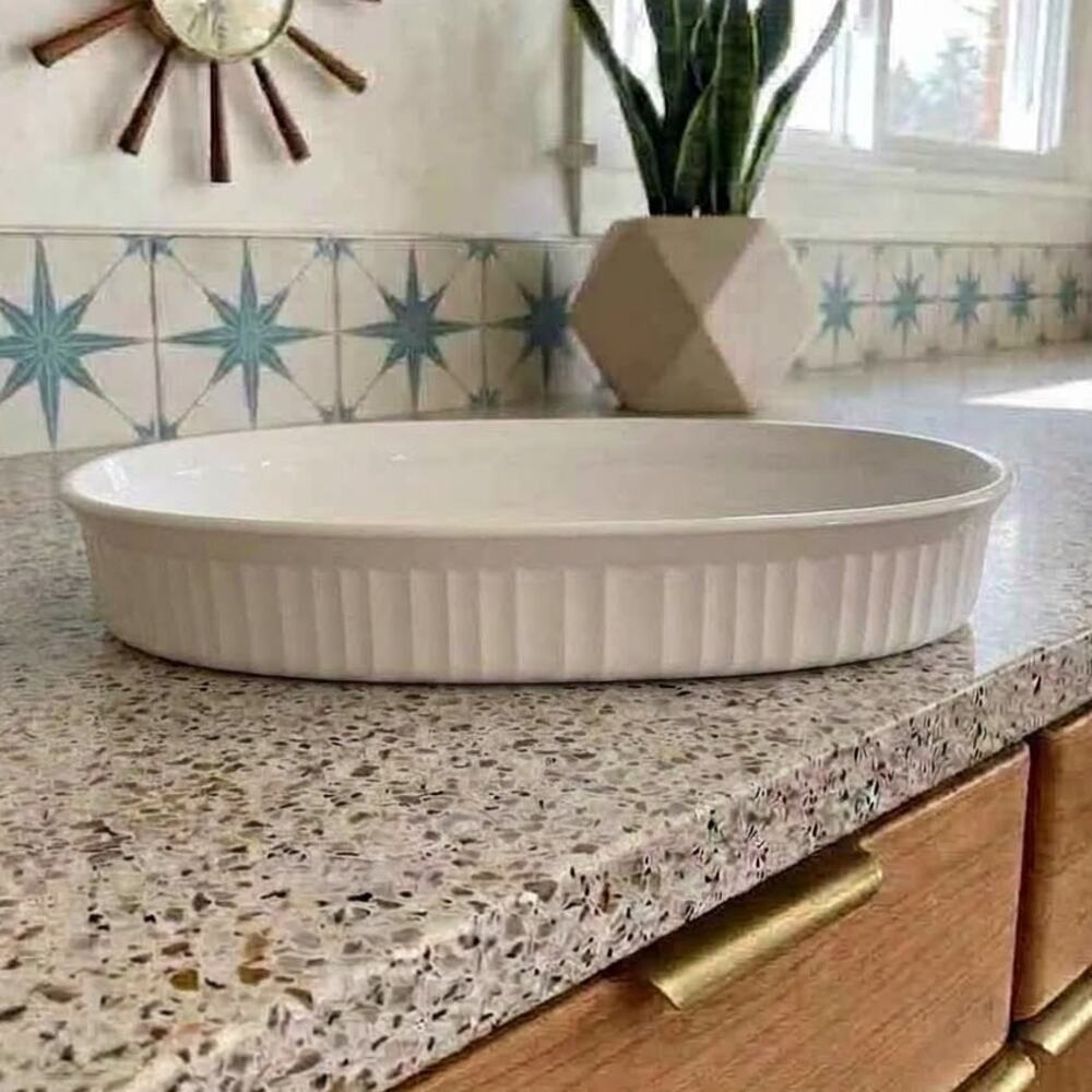 CorningWare French White F-4-B 2.5 L Rectangular Casserole Dish 12x9.5